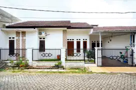 Rumah Strategis 8 Menit ke Stasiun Cisauk LT 120 Hadap Utara J-17867