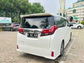TOYOTA ALPHARD 2.4G LUXURI 2015
