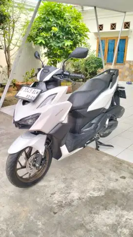 Bissmillah dijual motor Honda Vario 160cc 2024 istimewa