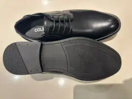 Sepatu pantofel pria tali