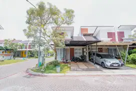 Rumah Asri Hook Akses Dekat ke Stasiun Serpong LT 90 Siap Huni J-23331