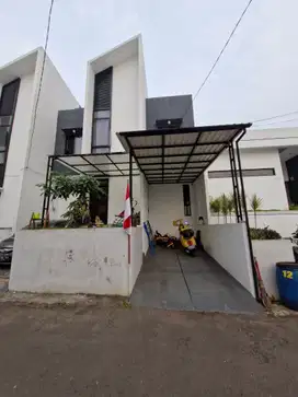 Rumah Siap Huni 3 KT Akses Dekat Stasiun Serpong Dibantu KPR J-33386