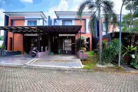 Rumah LT 135 Hadap selatan 15 Mnt ke Transpark Mall Bintaro J-17725