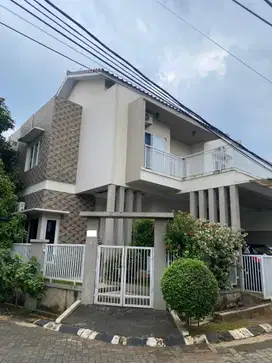 Rumah LB 200 SHM 15 Mnt ke Bintaro Jaya Xchange Mall Siap KPR J-32466
