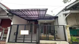 Rumah 15 Mnt ke Mall Paradise Walk Serpong SHM Siap KPR J-33792