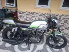 Benelli 152 plat B