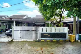 Rumah 3 KT Strategis Akses Dekat Gerbang Tol Pondok Aren 2 SHM J-15726