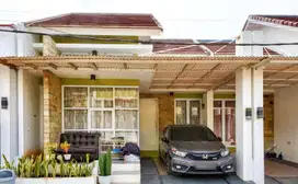 Rumah 2 KT Strategis Dekat Bintaro Xchange Mall Hadap Timur J-19179