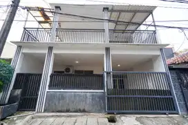 Rumah SHM Luas 2 Lt Siap KPR 10 Mnt ke Mall Transpark Bintaro J-22187
