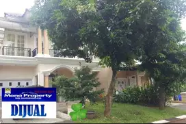 Dijual rumah di legenda wisata