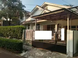 Rumah Hadap Selatan Luas 8 Mnt ke Bintaro Jaya Xchange Mall J-24854