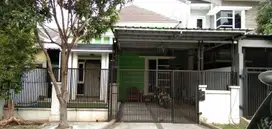 Rumah SHM Luas Siap KPR Akses Dekat Faskes dan Tol di Pamulang J-33513