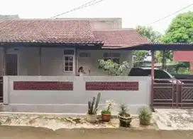 Rumah Siap Huni di Pamulang Akses Dekat RS dan Sekolah Bisa KPR J-6087