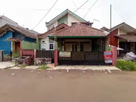 Rumah LT 144 Selangkah ke Living Plaza Pamulang 2 Lt Siap KPR J-25320