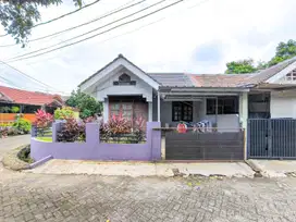 Rumah LT 131 Hook Dekat RS Mitra Keluarga Pamulang Hadap Timur J-28491