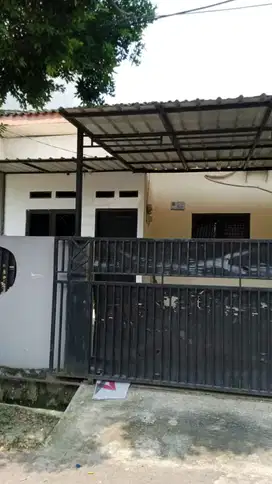 Rumah SHM 15 Mnt ke RS Mitra Keluarga Gading Serpong Siap KPR J-28345