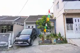 Rumah Hadap Timur Siap Huni dekat Gerbang Tol BSD Barat J-16697