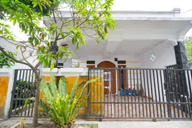Rumah SHM Hadap Timur 9 Mnt ke RS Keluarga kita Dibantu KPR J-16463