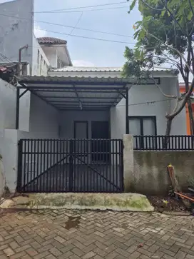 Rumah Seken 2 Lt 14 Menit ke Transpark Mall Bintaro Siap KPR J-33581