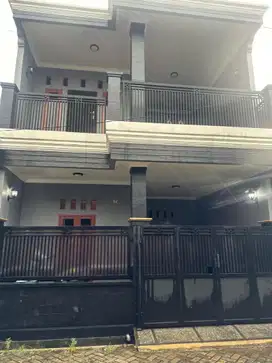 Rumah LB 168 SHM Siap KPR 10 Mnt ke CBD Ciledug Family Mall J-34348