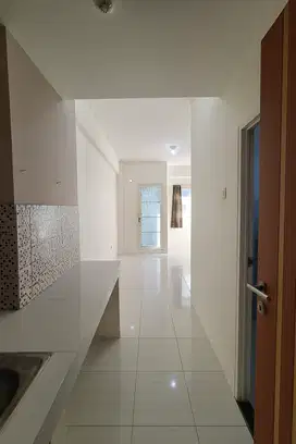 Puncak Dharmahusada dekat Unair GM