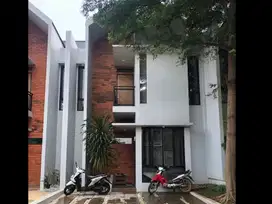 Rumah Strategis 2 Lantai di Limo Tengah Siap KPR Bisa Nego J-12932