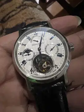 Seagul flying tourbillon