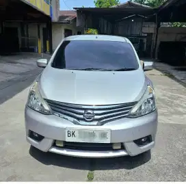 Mobil Grand Livina XV 2014