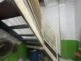 Fraincaise Warteg Kharisma Bahari