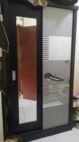Jual Lemari kayu 2 pintu geser