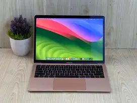MacBook Air 2019 Retina 13-inch i5 RAM 8/128 GB Rose Gold Mulus