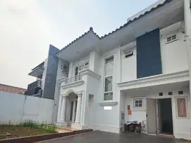 Rumah Luas Dijual di Puspita Loka Dekat Gerbang Tol Serpong 2 J-20581