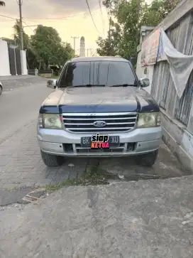 FORD EVEREST TDI 2004