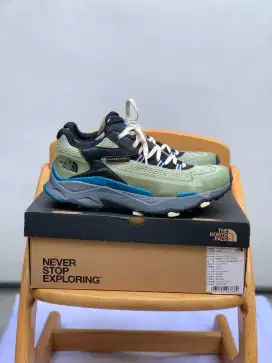 The North Face Vectiv Taraval hiking shoes outdoor sepatu 41