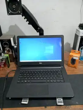 Laptop Dell Vostro 3458tion ,Core i3 Gen 5 ,Ssd 128Gb ,Ram 10Gb