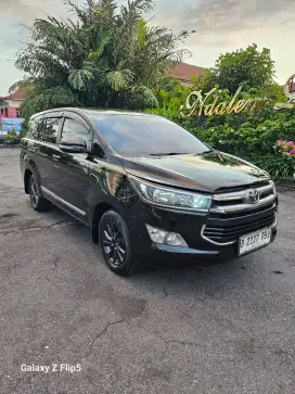 Toyota Innova V 2.4 AT 2016/2017