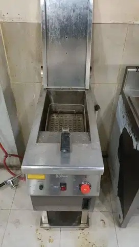 FOMAC FRY-GF171CS – Gas Deep Fryer Profesional untuk Usaha Kuliner