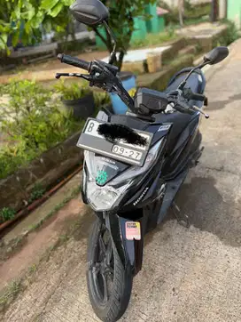 Jual motor Honda Beatstreet 2017