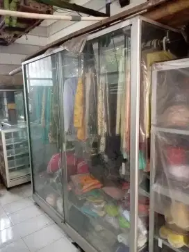 ETALASE kaca Boutique Besar