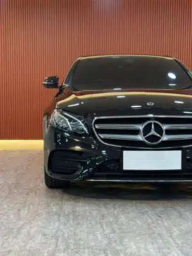 [ KM 24.000 ] MERCY E300 AMG 2018 NIK 2017 AUTOMATIC