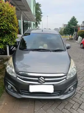 Dijual Ertiga manual GX