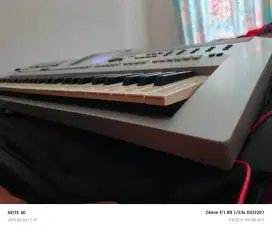 Yamaha psr S 700