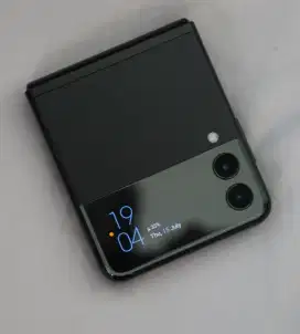Samsung galaxy z3 flip 5g