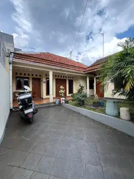 Dijual/Dikontrakkan Rumah di UIN