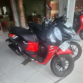 Scoopy 2023 merah hitam gbm wonosari