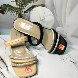 Dijual Sandal Wanita