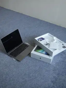 Dijual MacBook Pro 13” 2022