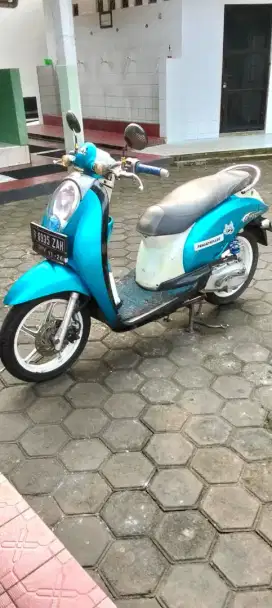 Honda Scoopy 2012