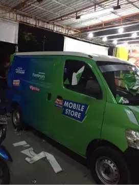 sticker branding mobil truk box cutting oneway promosi stiker soloraya