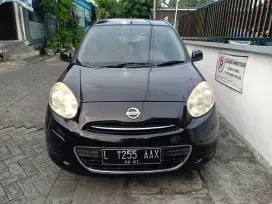 Nissan March 2011